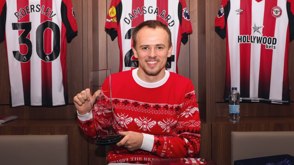 Damsgaard_POTM_ii11jk