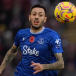 dwight-mcneil-in-action-for-everton